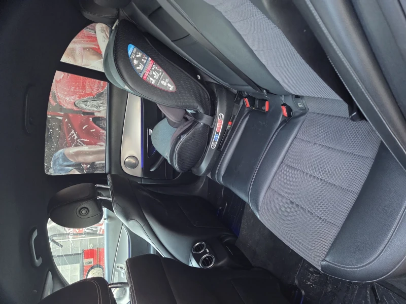 Mercedes-Benz E 220, снимка 12 - Автомобили и джипове - 52256832