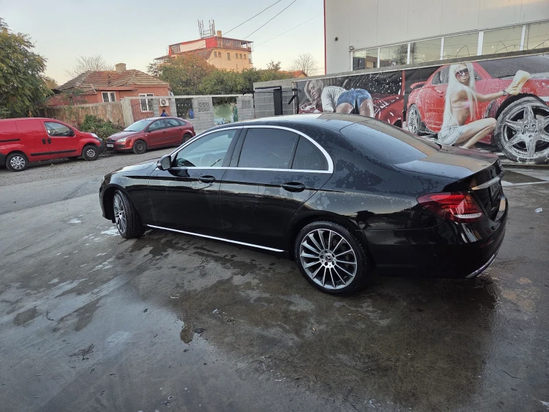 Mercedes-Benz E 220, снимка 2 - Автомобили и джипове - 52256832