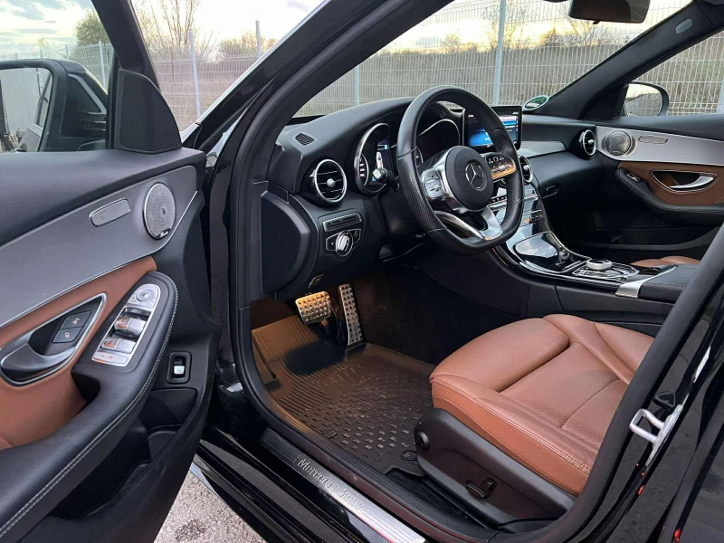 Mercedes-Benz C 220 d/AMG-LINE/194HP/BURM/LED/KLESS, снимка 8 - Автомобили и джипове - 52634324