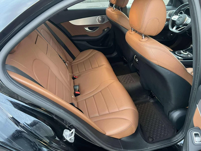 Mercedes-Benz C 220 d/AMG-LINE/194HP/BURM/LED/KLESS, снимка 14 - Автомобили и джипове - 52634324