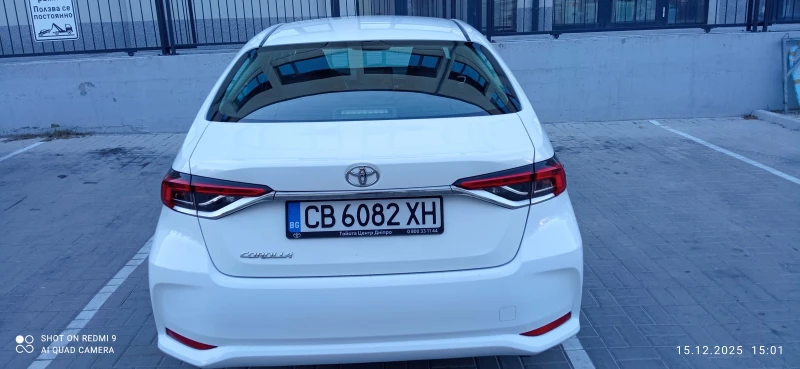 Toyota Corolla седан, снимка 3 - Автомобили и джипове - 52804649