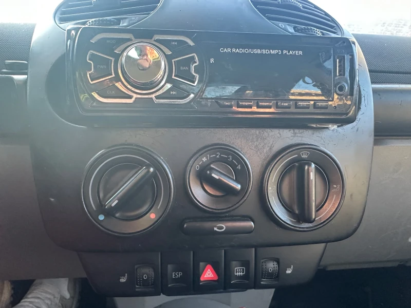 VW Beetle 2.0, снимка 11 - Автомобили и джипове - 52804328