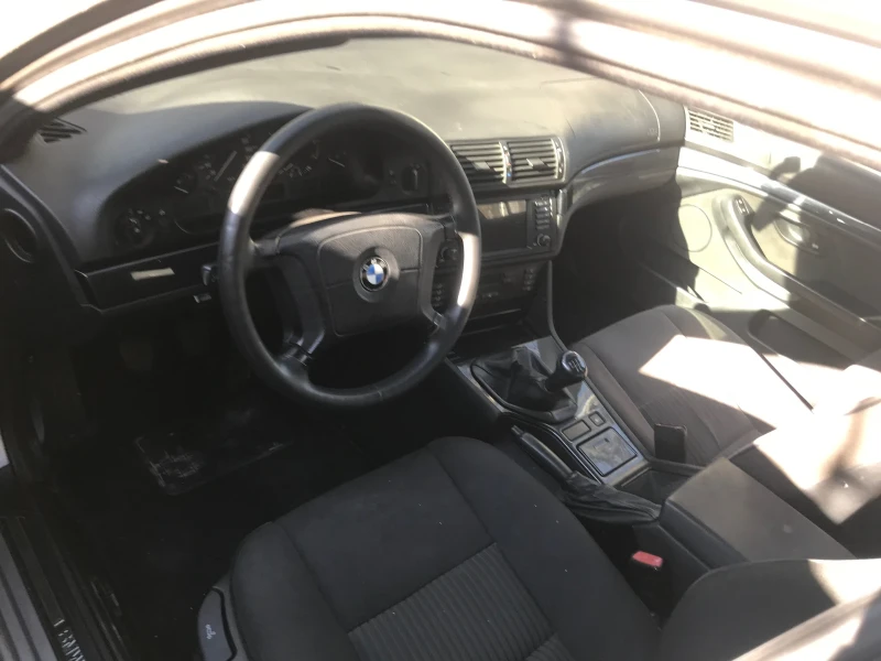BMW 520, снимка 15 - Автомобили и джипове - 53565248