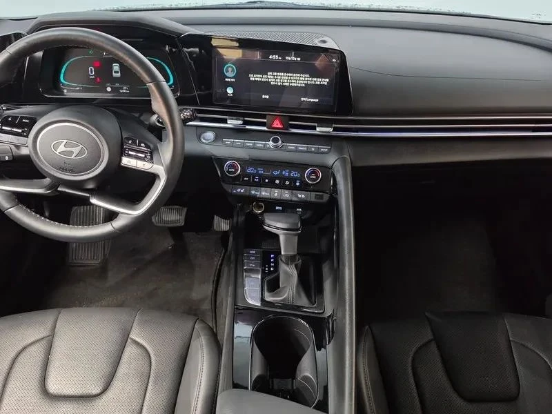 Hyundai Elantra, снимка 7 - Автомобили и джипове - 56724950