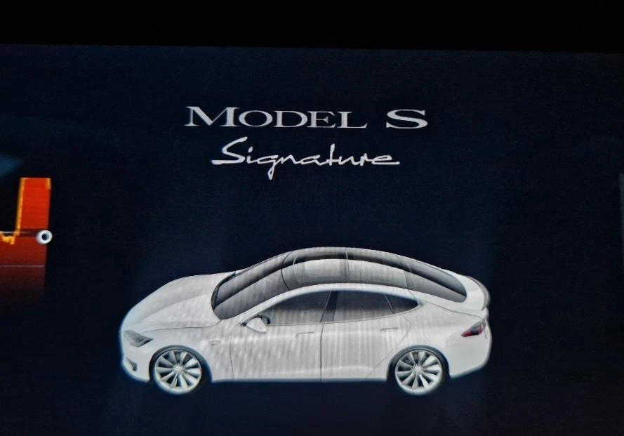 Tesla Model S P85+ Signature - изображение 10