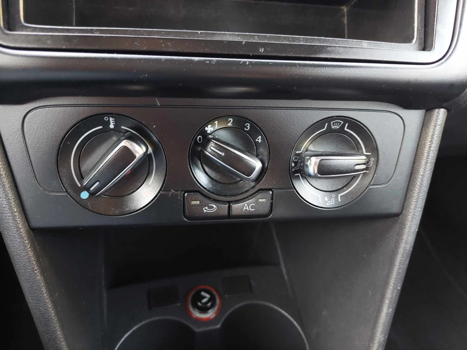 VW Polo 1,6TDI 90ps | Mobile.bg   11