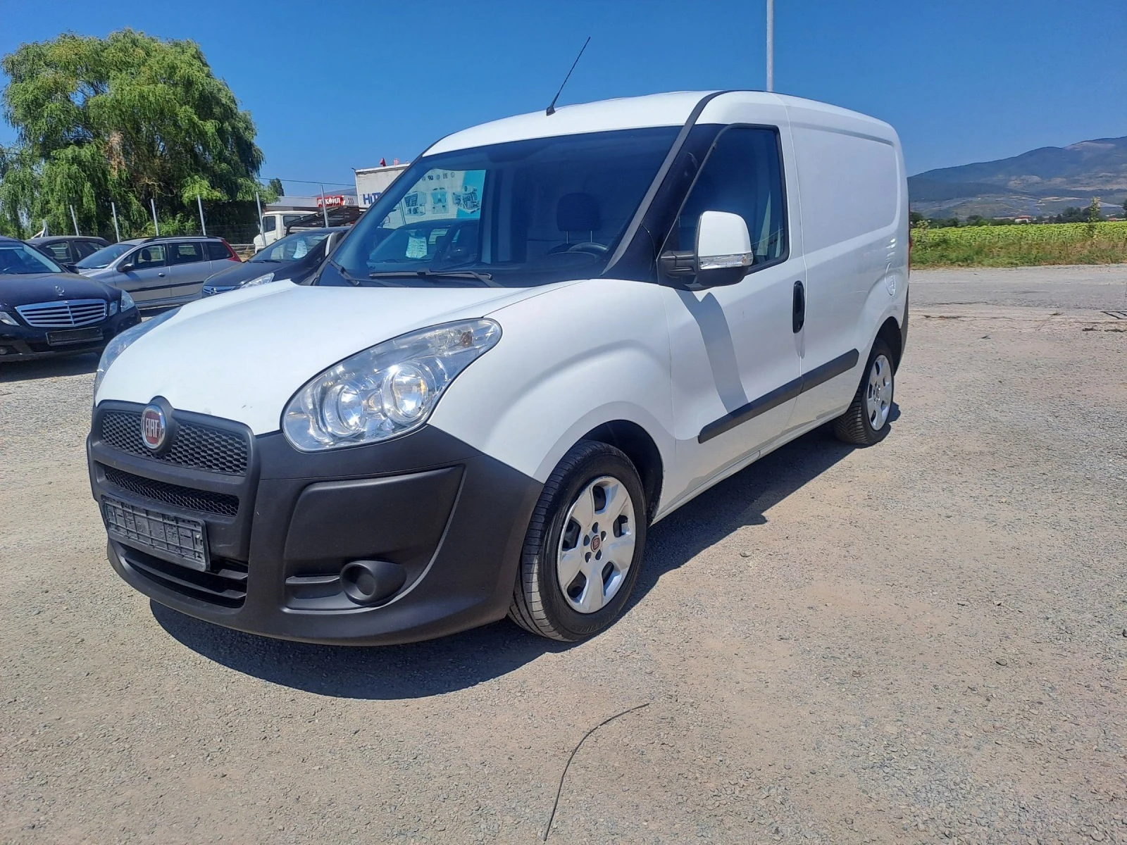 Fiat Doblo 1.6 MULTIJET.FRIGO - изображение 2