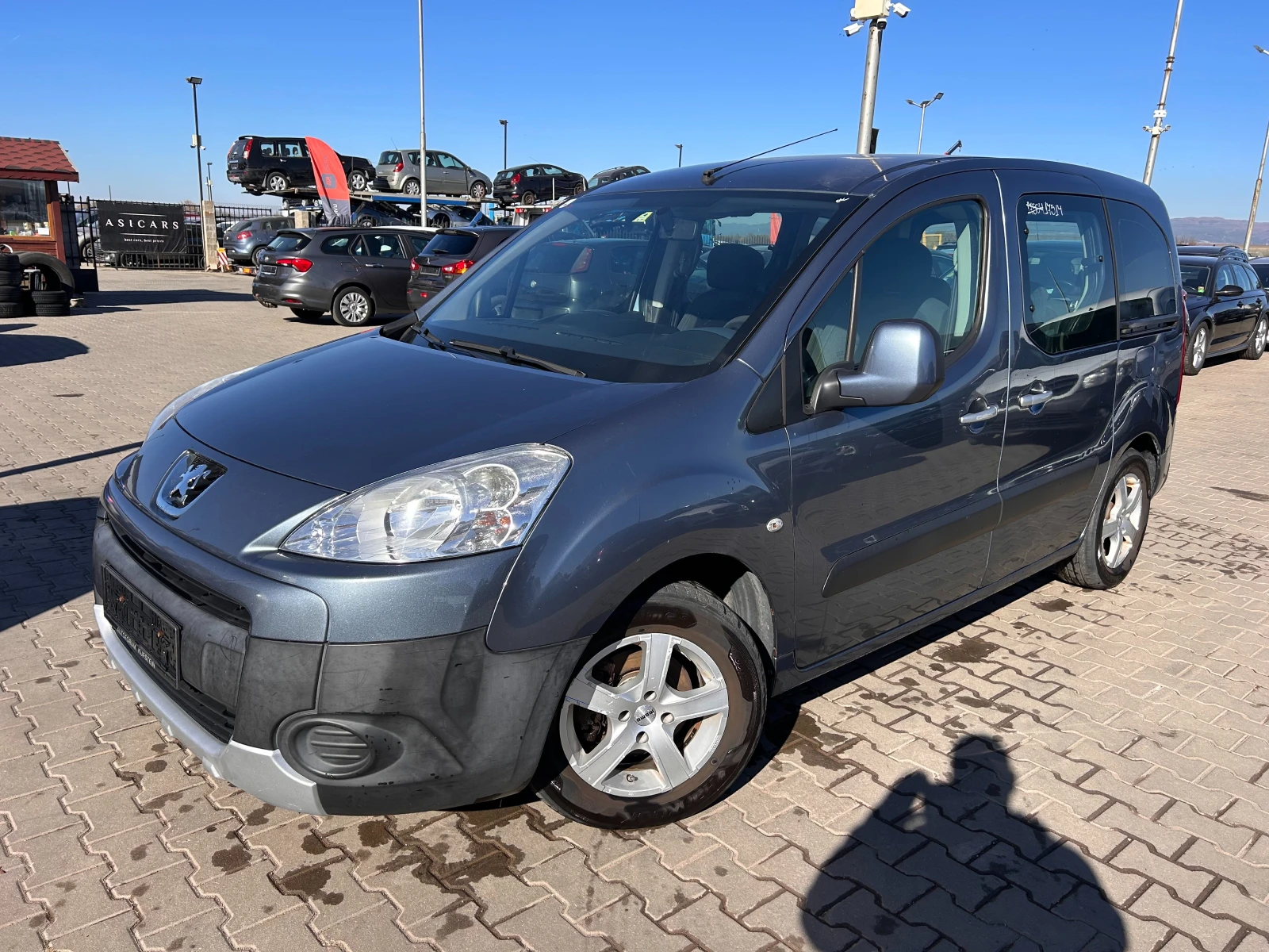 Peugeot Partner 1.6HDI 4+ 1 EURO 5 - [1] 