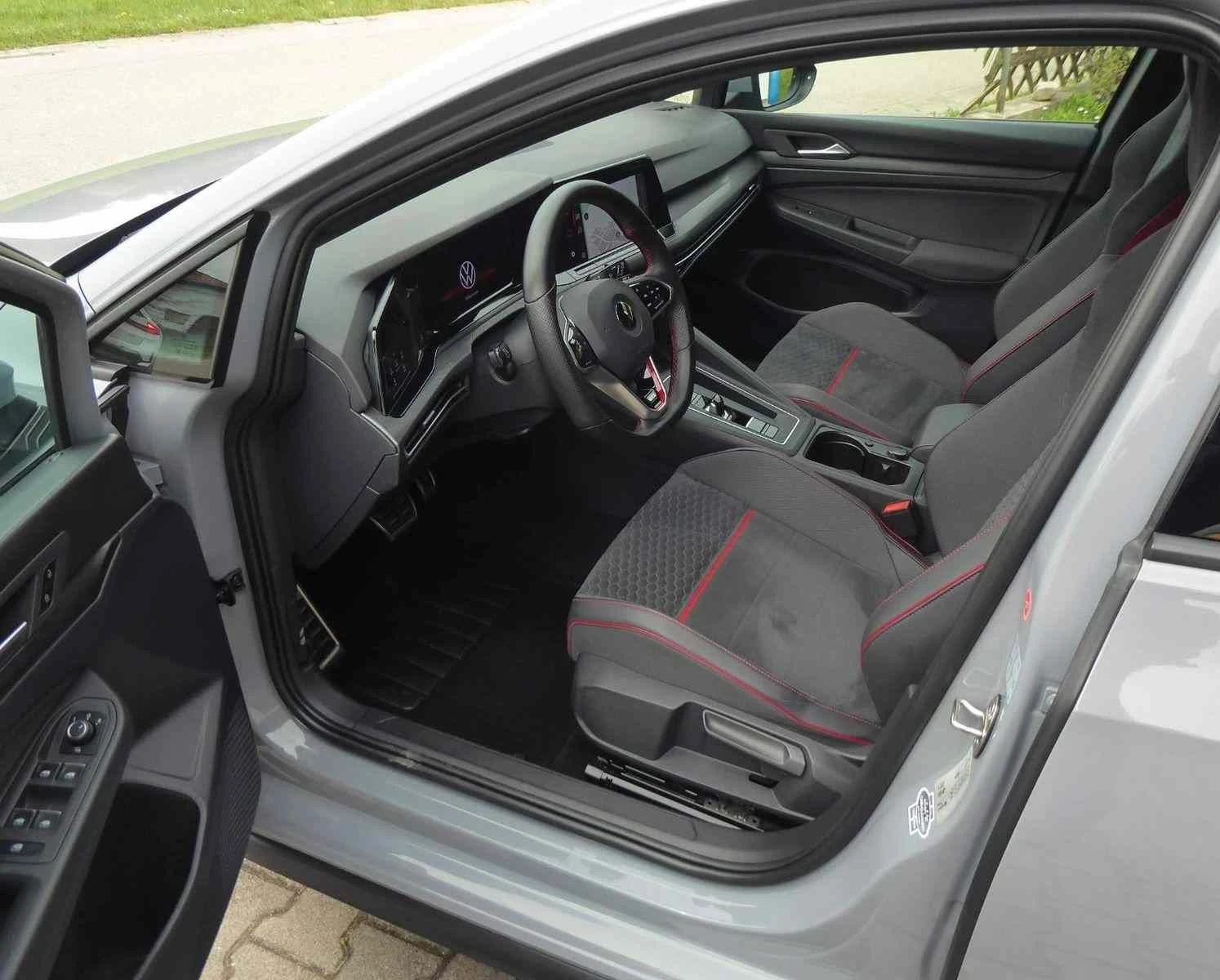 VW Golf  - изображение 10