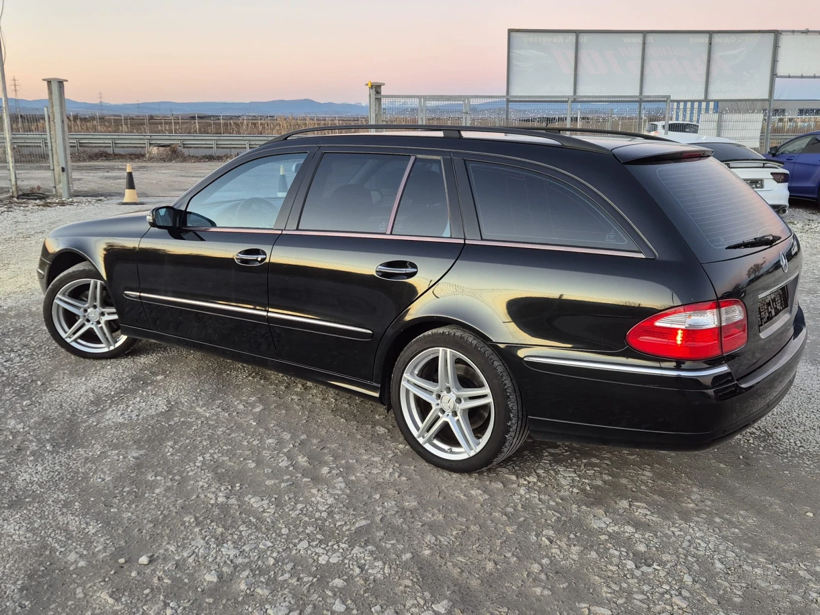 Mercedes-Benz E 350 E350 4-matic - изображение 3