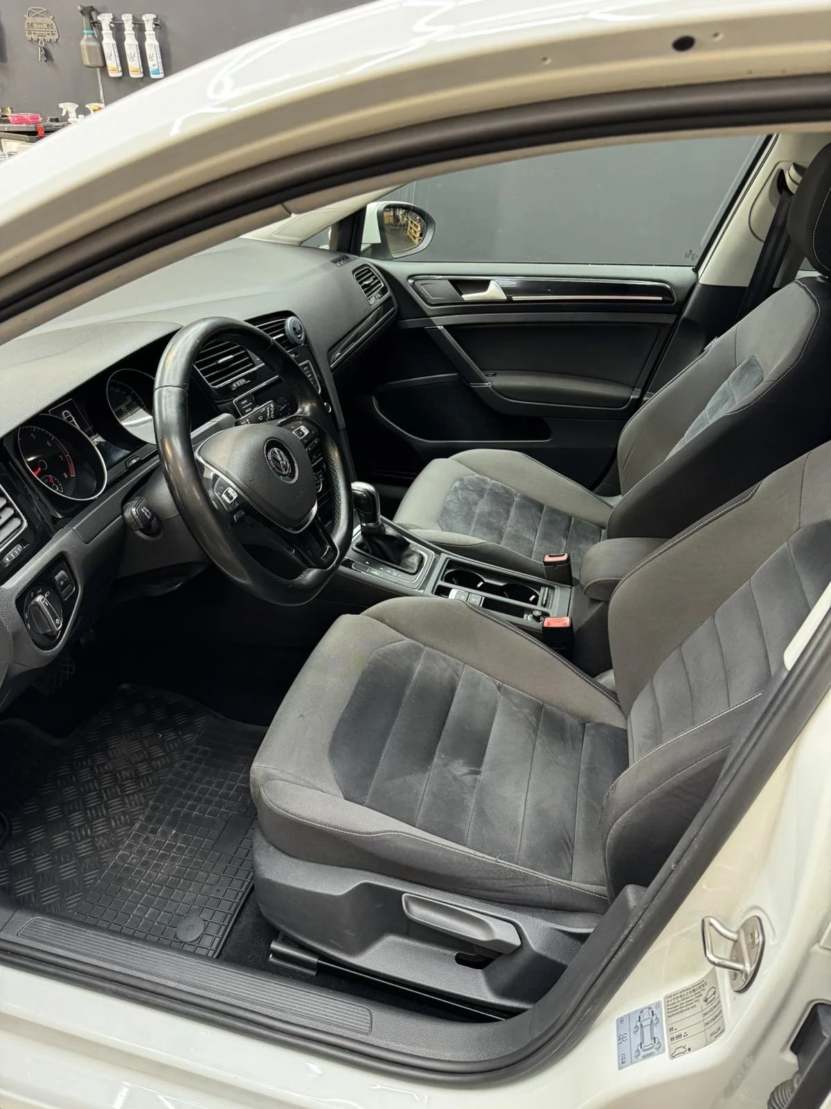 VW Golf 1.4 TGI - изображение 7