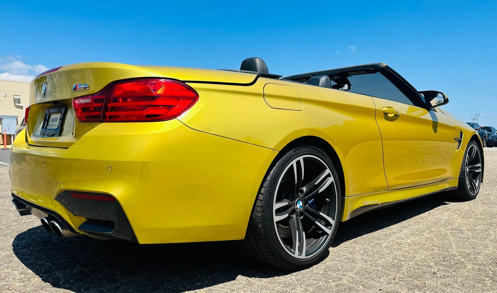 BMW M4 * CONVERTIBLE * CARFAX * БЕЗ ПЪРВОНАЧАЛНА ВНОСКА - изображение 4