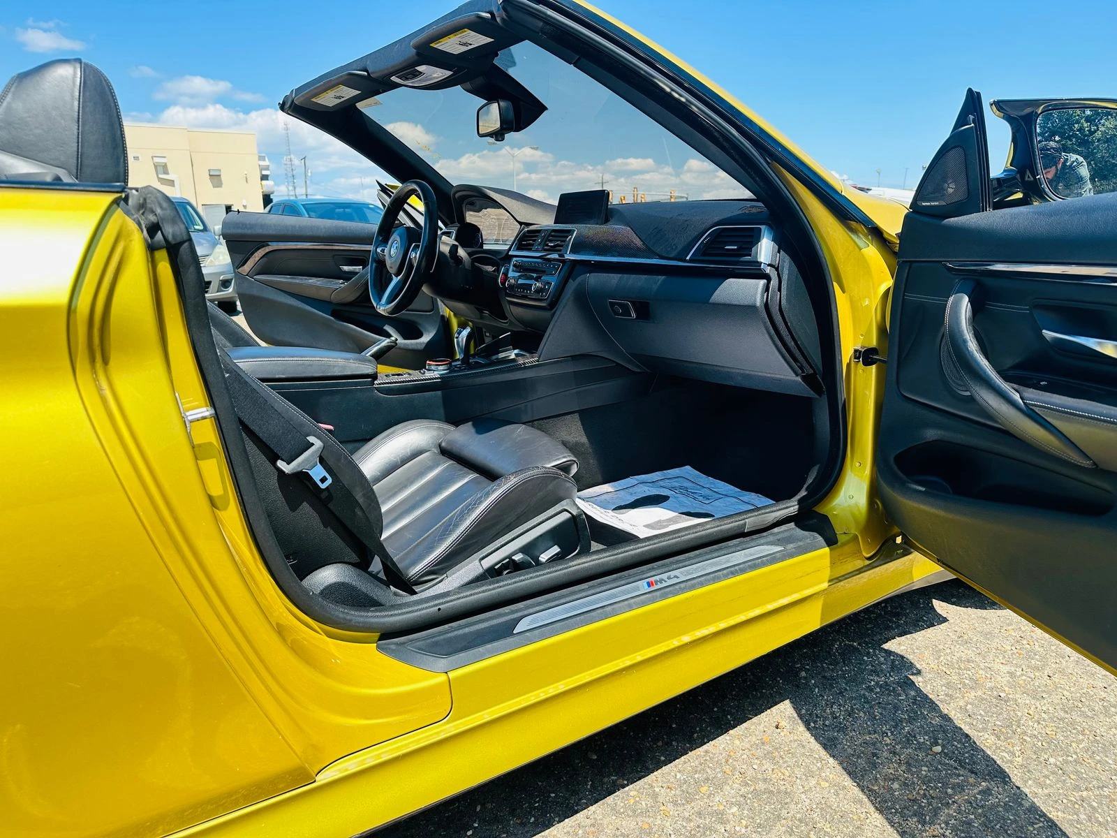 BMW M4 * CONVERTIBLE * CARFAX * БЕЗ ПЪРВОНАЧАЛНА ВНОСКА - изображение 8