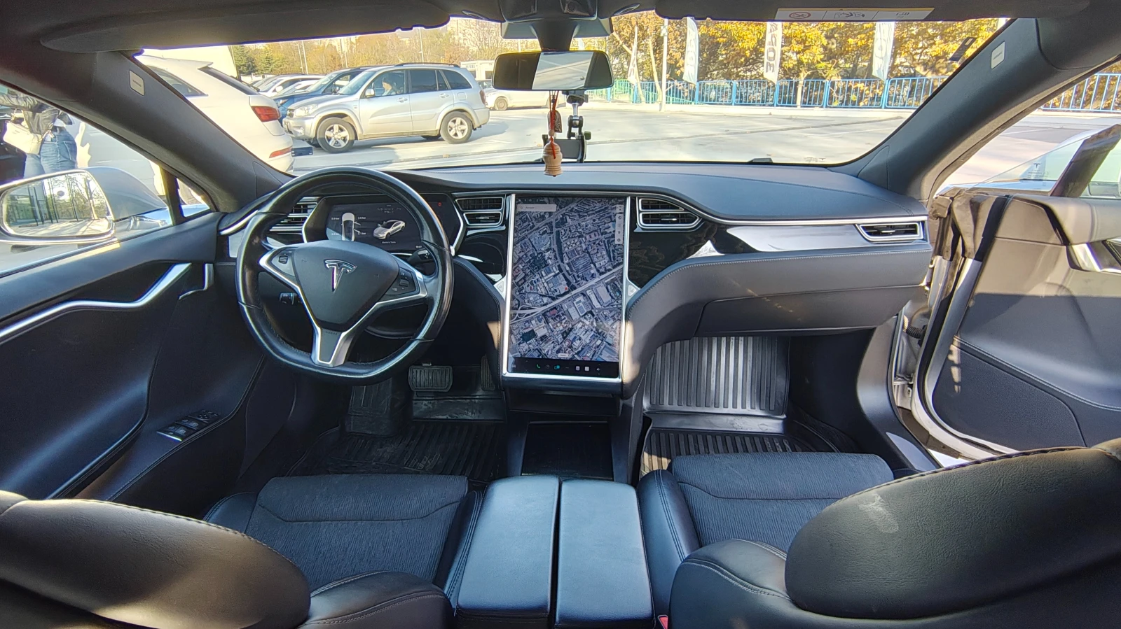 Tesla Model S | Mobile.bg   9