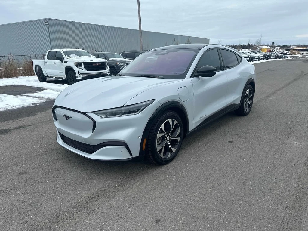 Ford Mustang Mach-E * Premium AWD * CARFAX *    | Mobile.bg   1