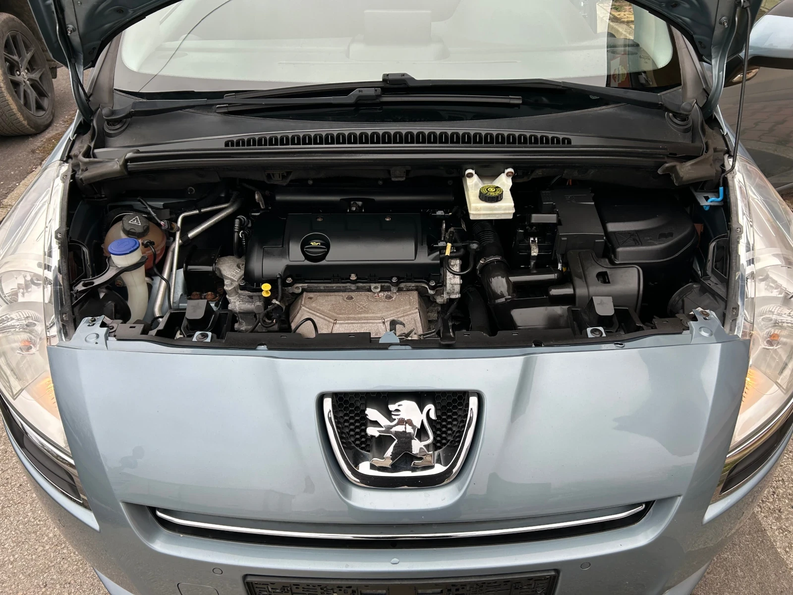 Peugeot 5008 1.6i   | Mobile.bg   16