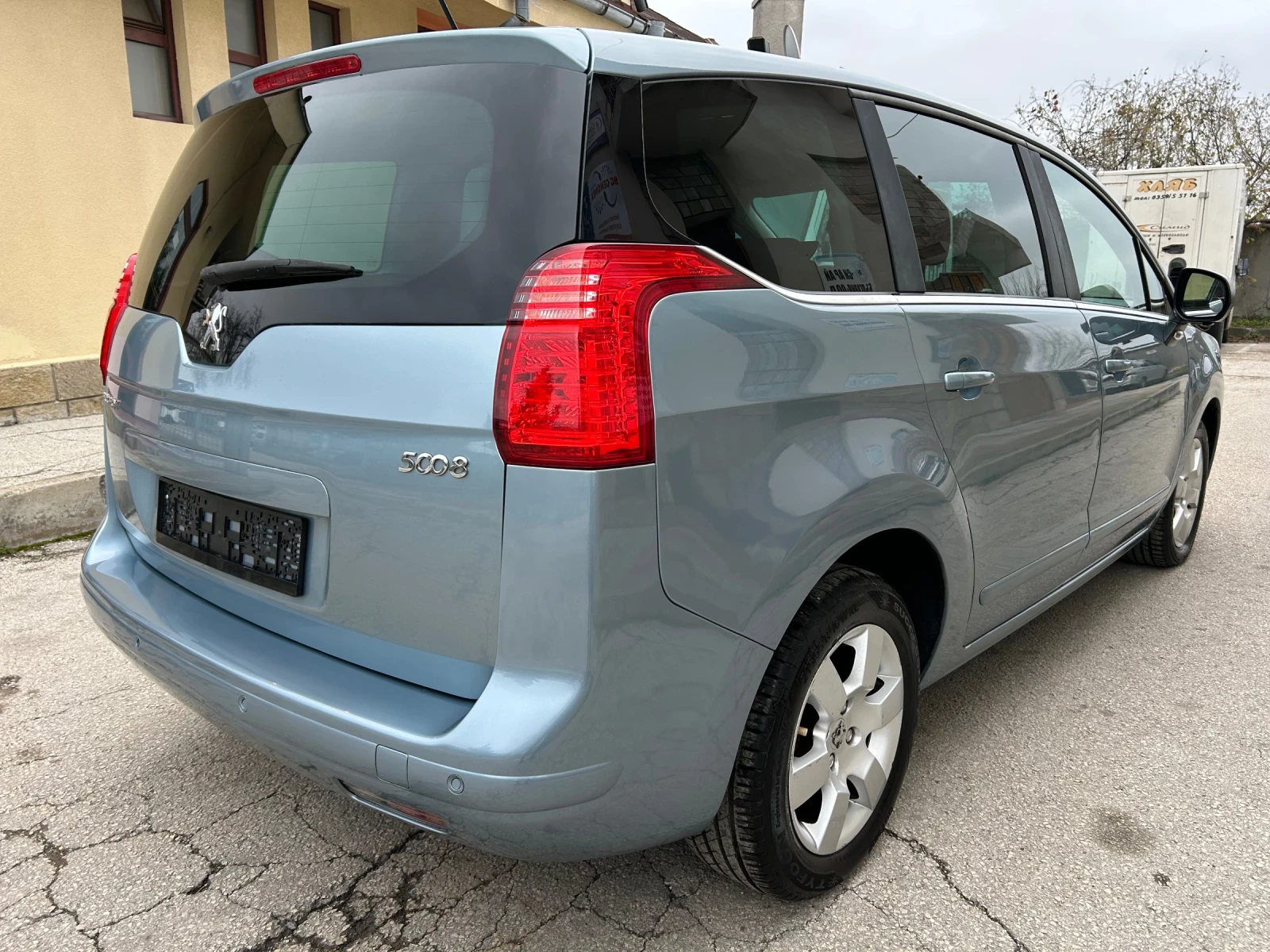 Peugeot 5008 1.6i   | Mobile.bg   5