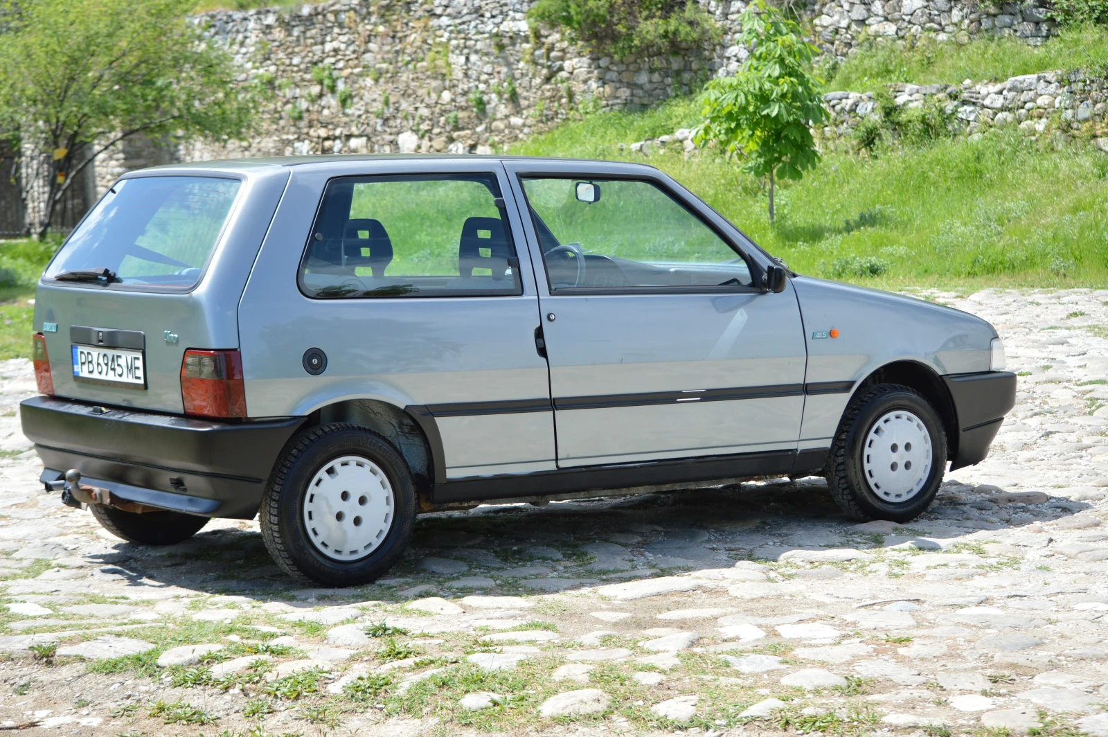 Fiat Uno 1.0 45S - изображение 6