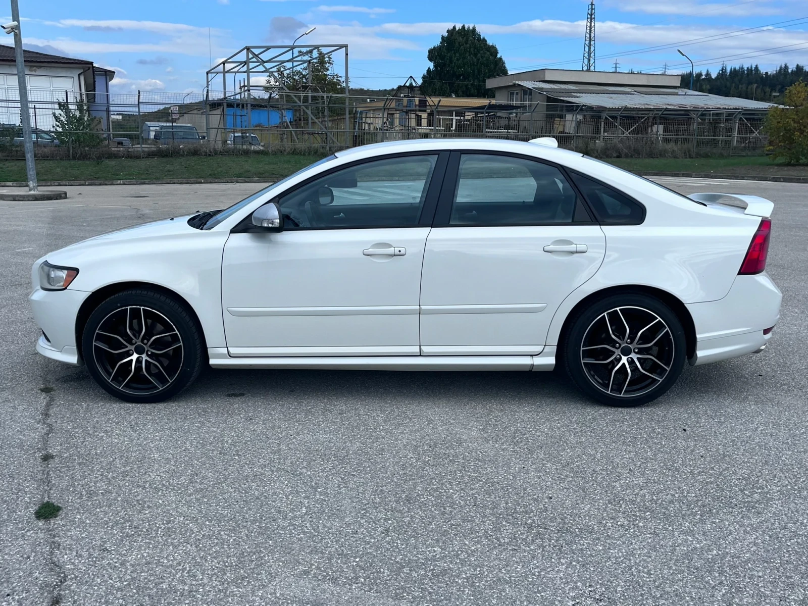 Volvo S40 D3 R-Design 5-цилиндъра - изображение 8