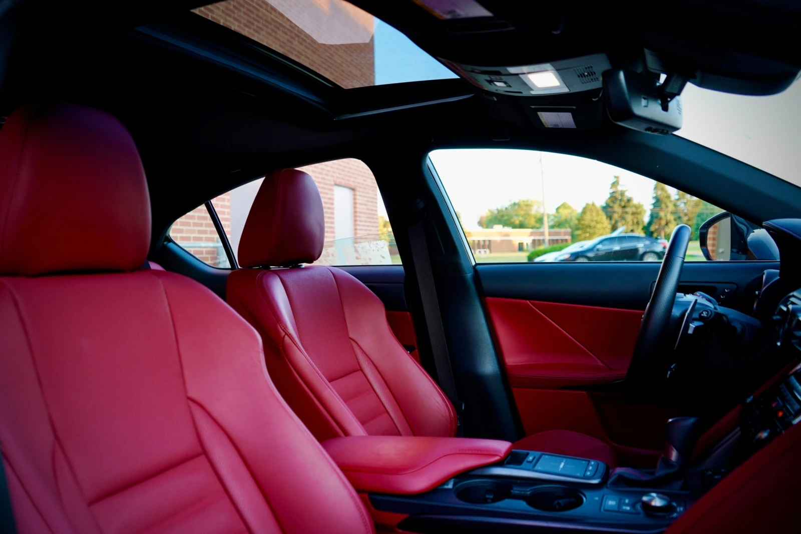 Lexus IS 300 F SPORT* * AWD * * CARFAX * * ���� ������ * *  | Mobile.bg � ����������� 12