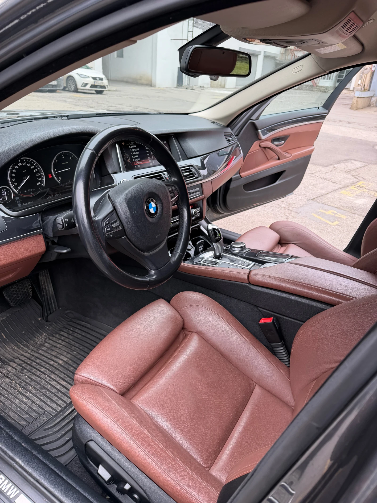 BMW 520 xDrive - изображение 7