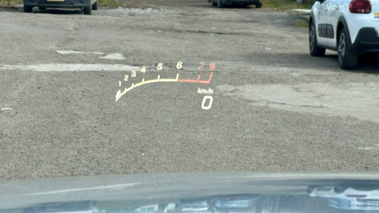 Mercedes-Benz E 220 9GTronic / 360 / Multi-beam / AMG / Burmester, снимка 16 - Автомобили и джипове - 53770662