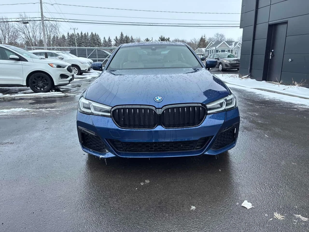 BMW 530E XDRIVE/CARFAX/ШИБИДАХ/ПОДГРЕВИ, снимка 2 - Автомобили и джипове - 53919070