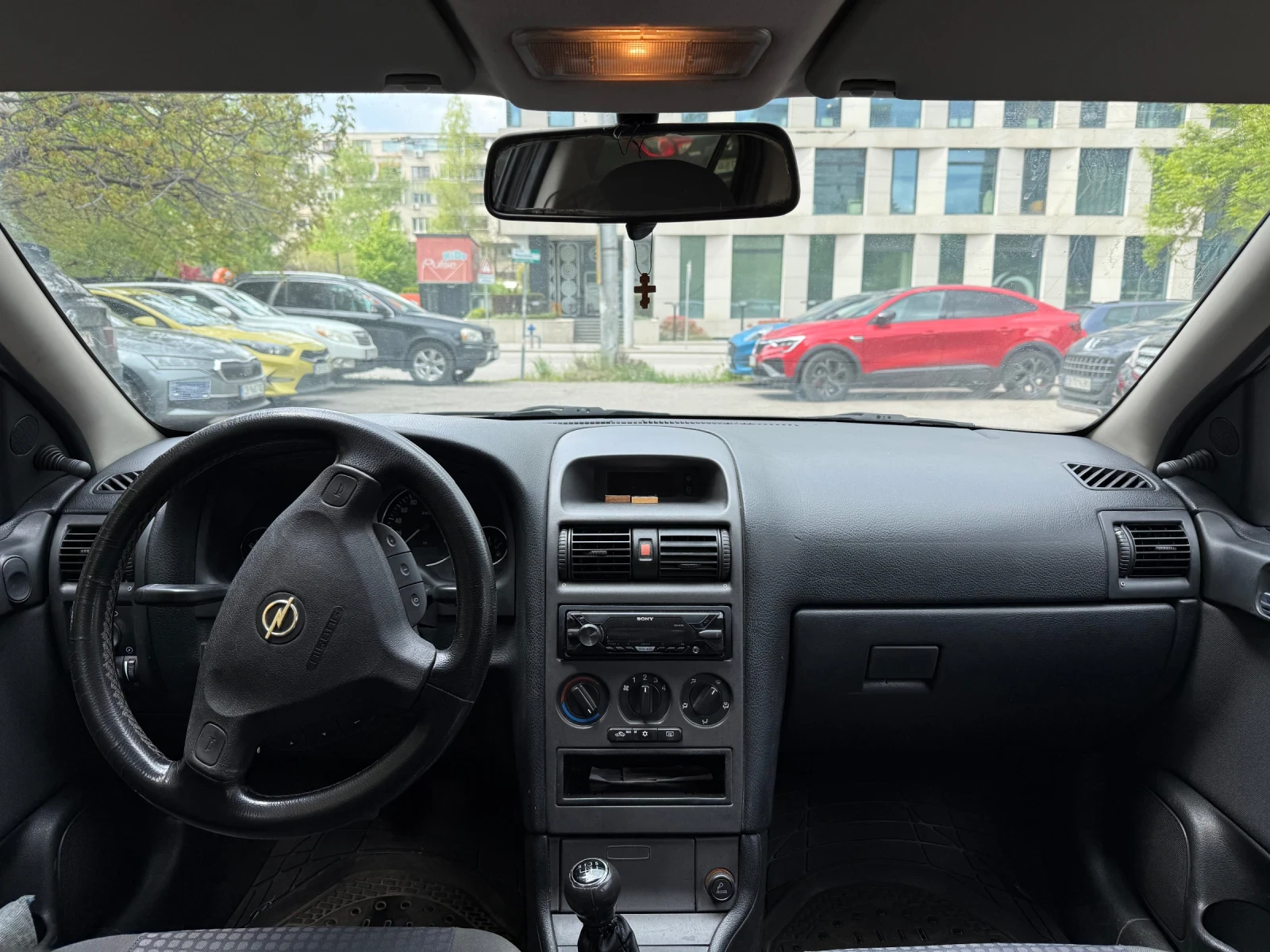 Opel Astra 1.4 EcoTec Бензин Газ, снимка 8 - Автомобили и джипове - 54389226