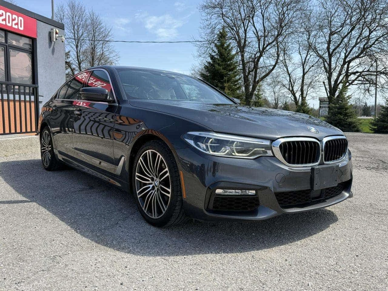 BMW 530 530i xDrive | Navigation | Backup Camera | Sunroof | Mobile.bg � ����������� 9