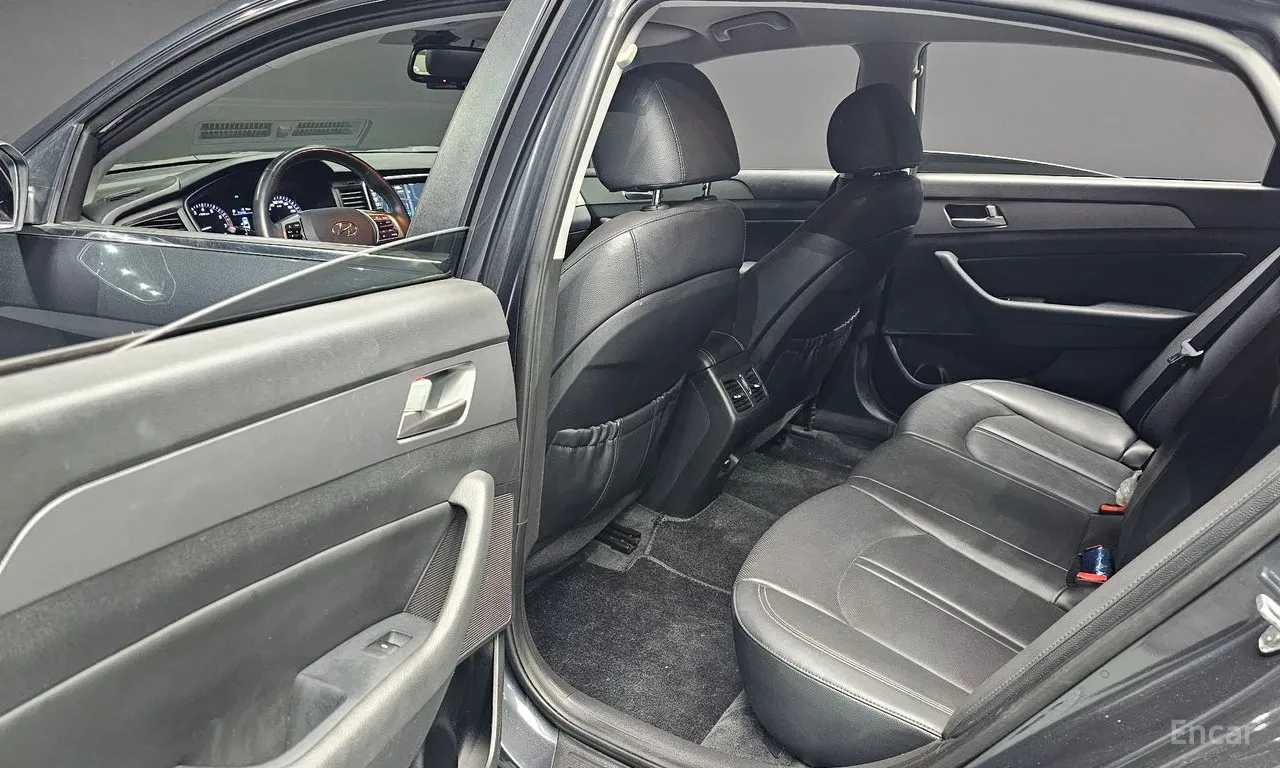 Hyundai Sonata SPECIAL, снимка 16 - Автомобили и джипове - 54734878