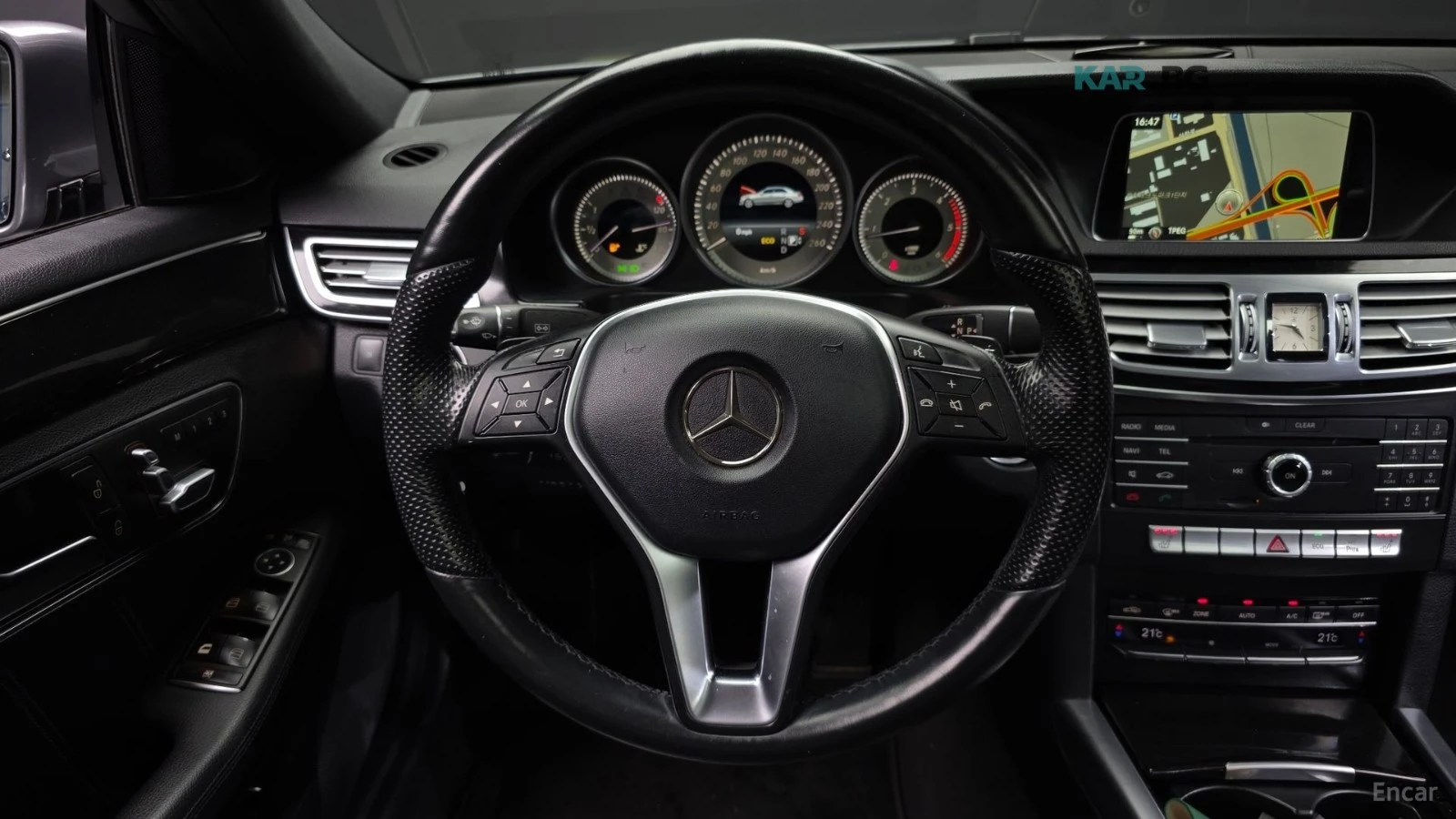 Mercedes-Benz E 250 BLUE TECH* 4MATIC* AVANTGARDE* PANO* КОЖА* ПОДГРЕВ, снимка 13 - Автомобили и джипове - 54896766
