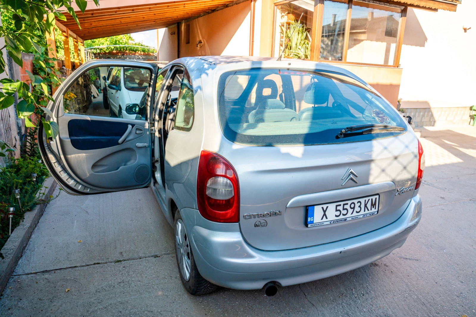 Citroen Xsara picasso, снимка 8 - Автомобили и джипове - 55003574
