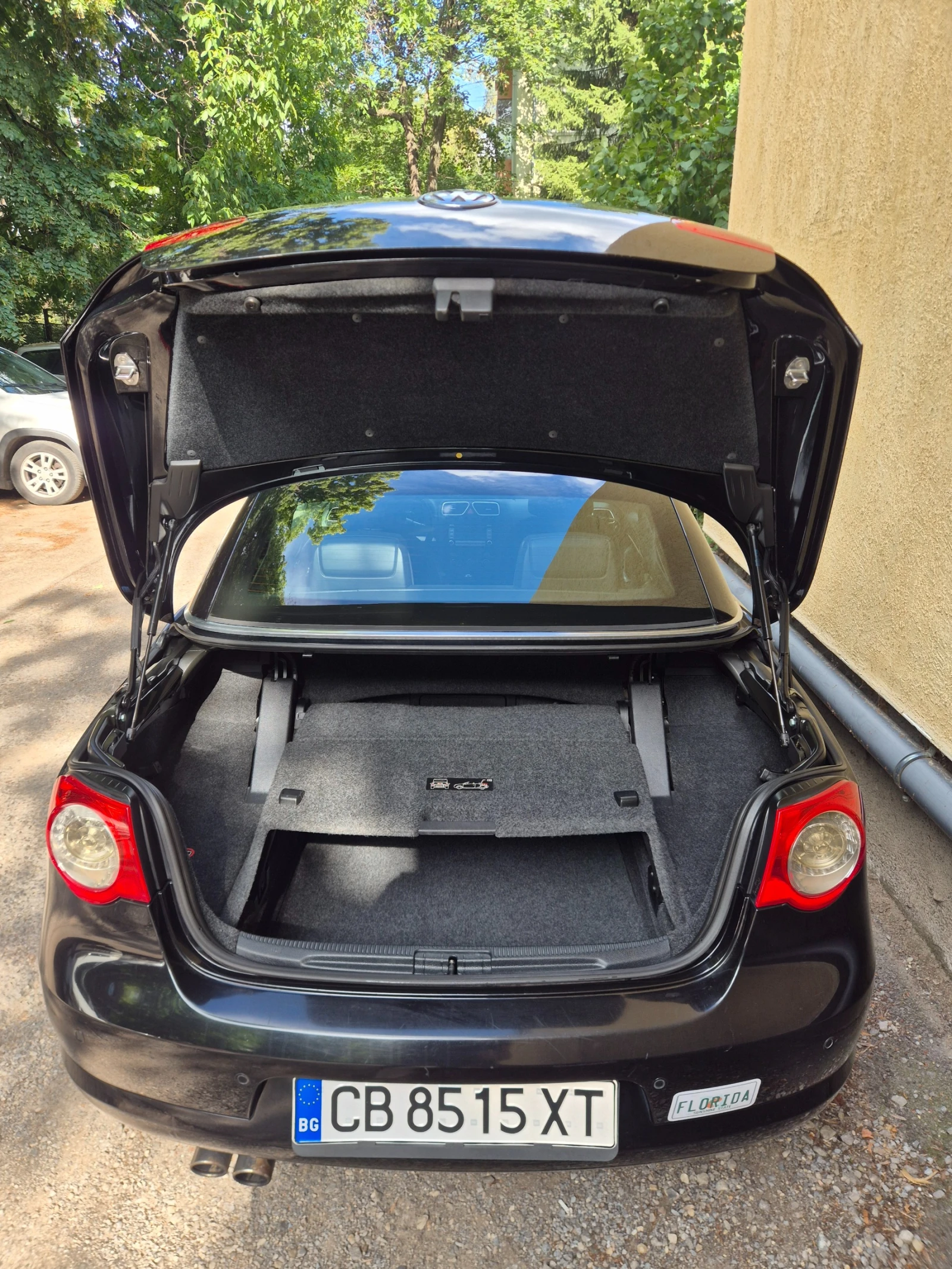 VW Eos 2.0 TFSI, снимка 11 - Автомобили и джипове - 55224407