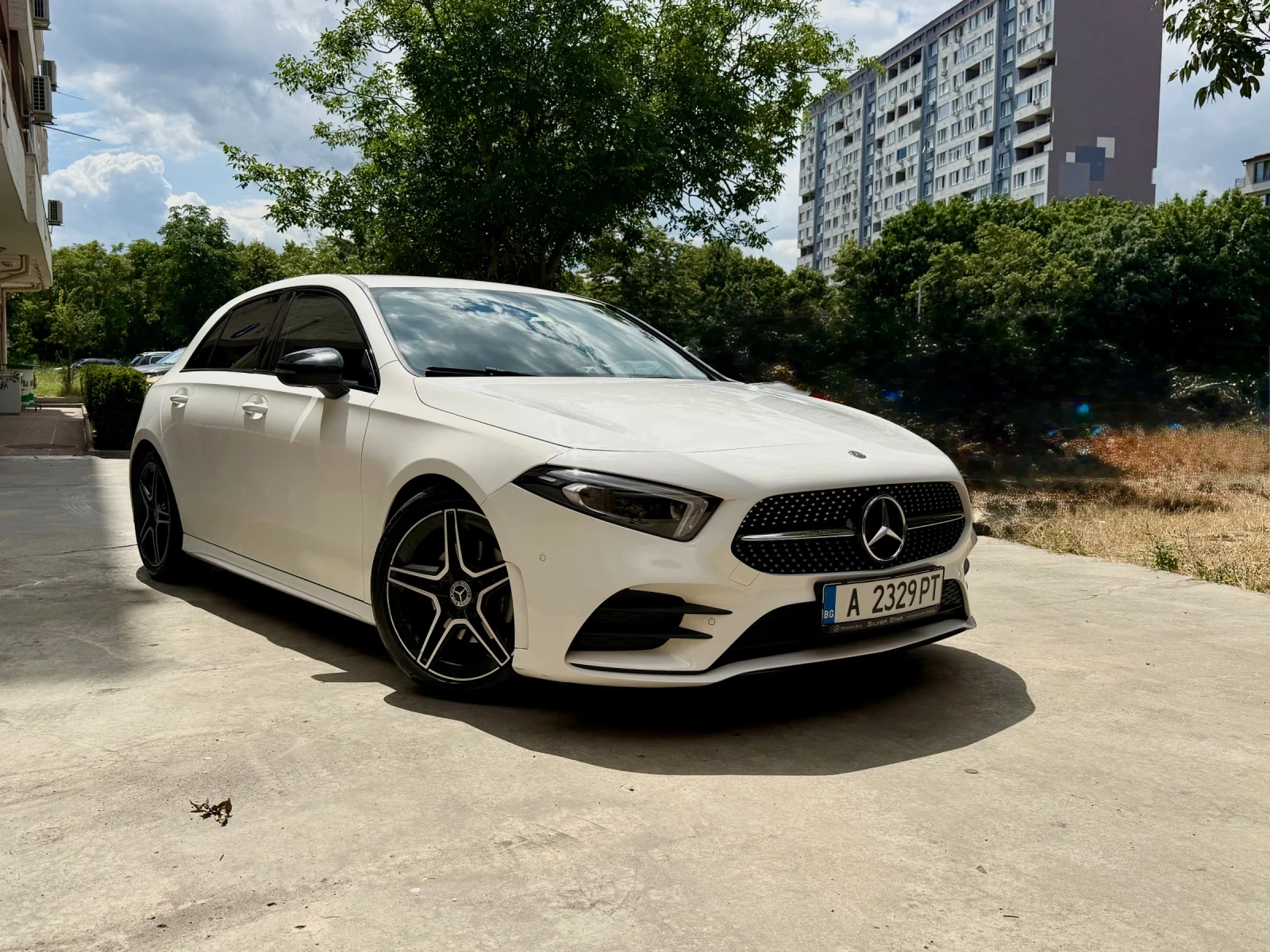 Mercedes-Benz A 180 * AMG LINE* 