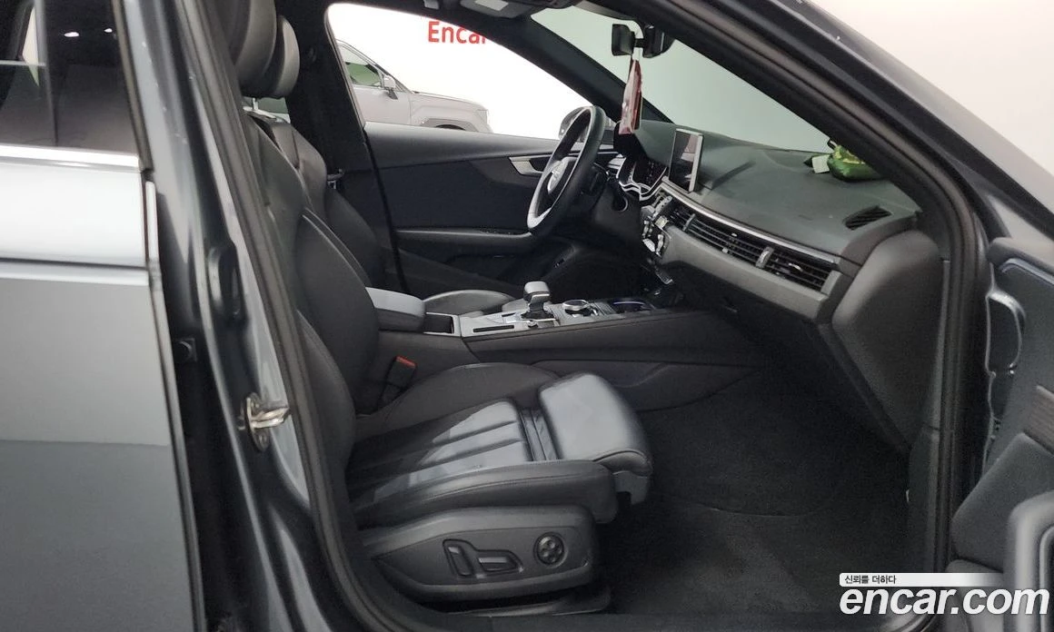 Audi A4 40 TFSI Premium, снимка 16 - Автомобили и джипове - 55676715