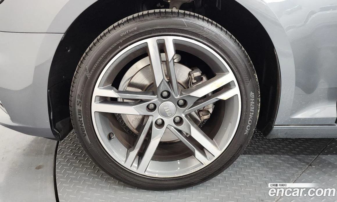 Audi A4 40 TFSI Premium, снимка 5 - Автомобили и джипове - 55676715