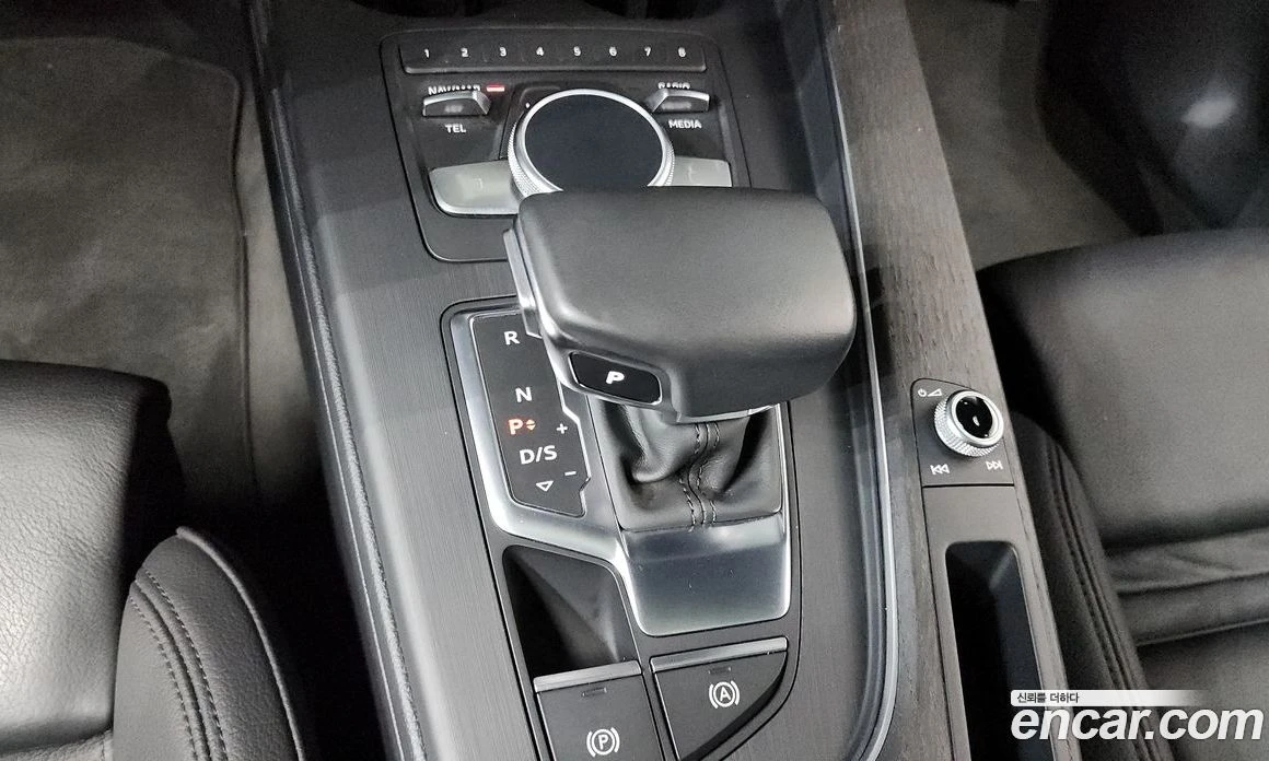 Audi A4 40 TFSI Premium, снимка 12 - Автомобили и джипове - 55676715