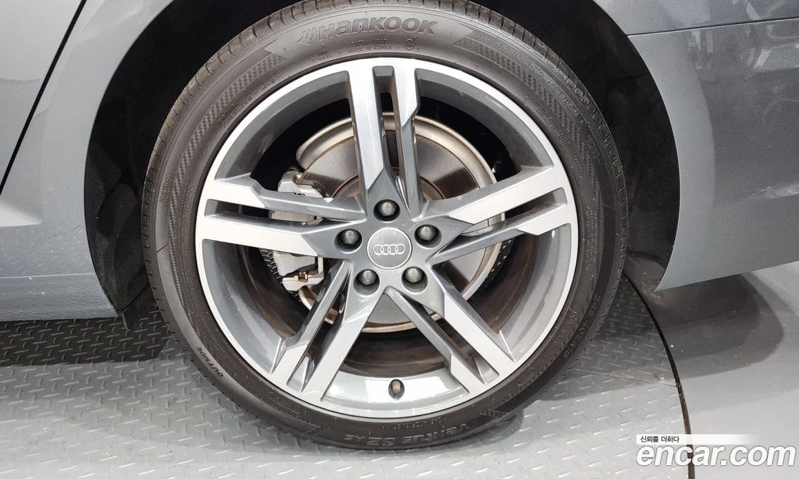 Audi A4 40 TFSI Premium, снимка 7 - Автомобили и джипове - 55676715