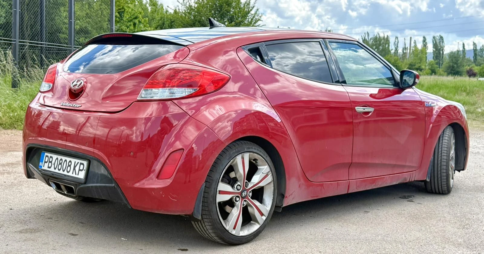Hyundai Veloster  1.6GDi 140HP KEYLESS/NAVI/CAMERA/ШИБЕДАХ/EU5, снимка 7 - Автомобили и джипове - 55699269
