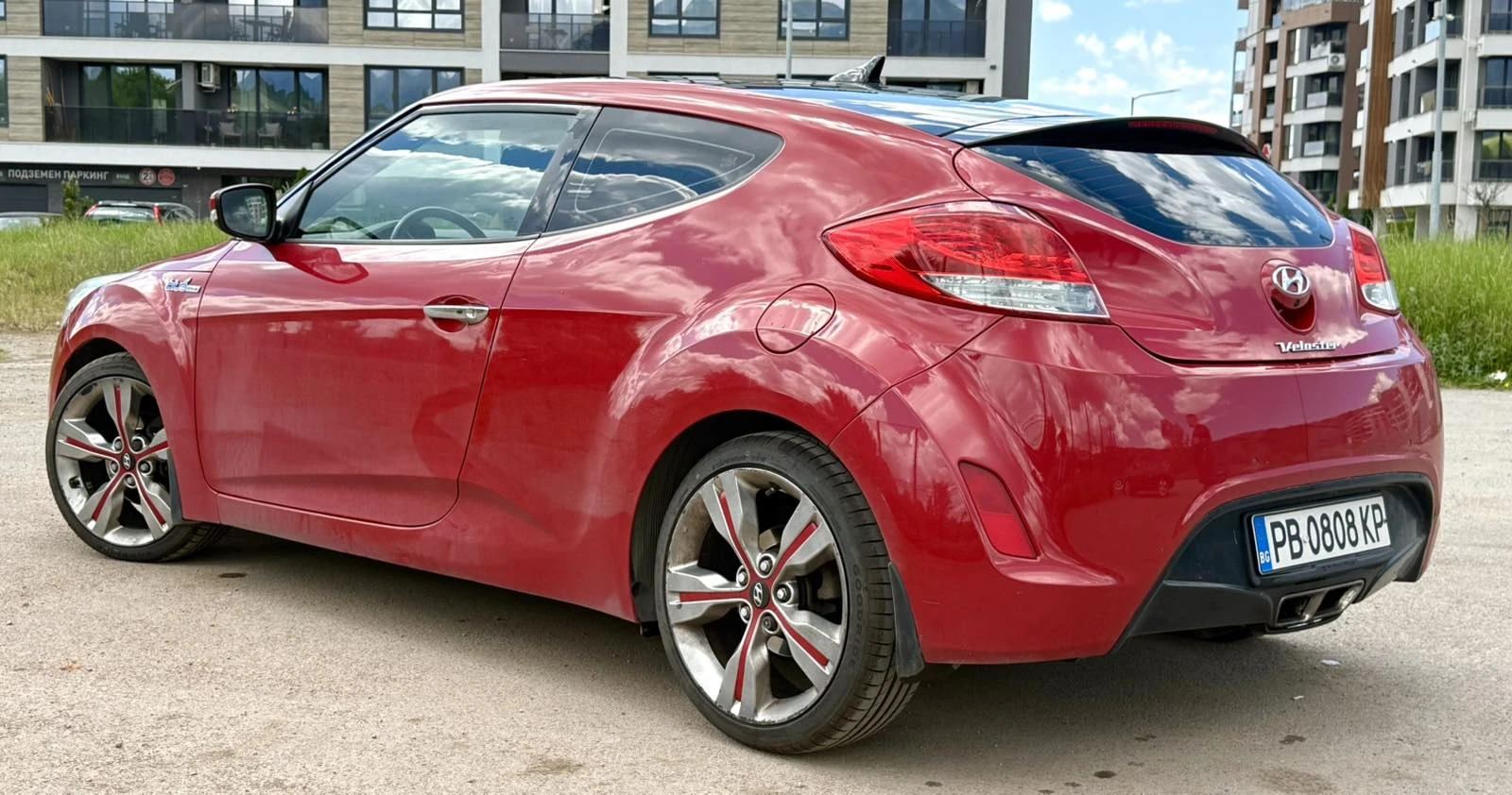 Hyundai Veloster  1.6GDi 140HP KEYLESS/NAVI/CAMERA/ШИБЕДАХ/EU5, снимка 5 - Автомобили и джипове - 55699269