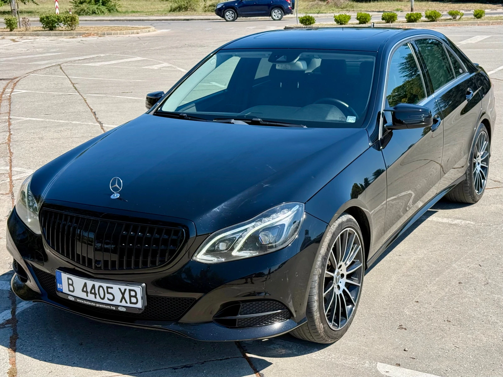 Mercedes-Benz E 300