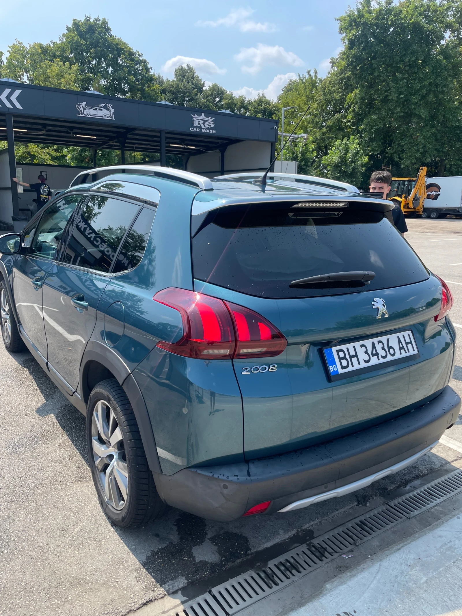 Peugeot 2008, снимка 3 - Автомобили и джипове - 55784953