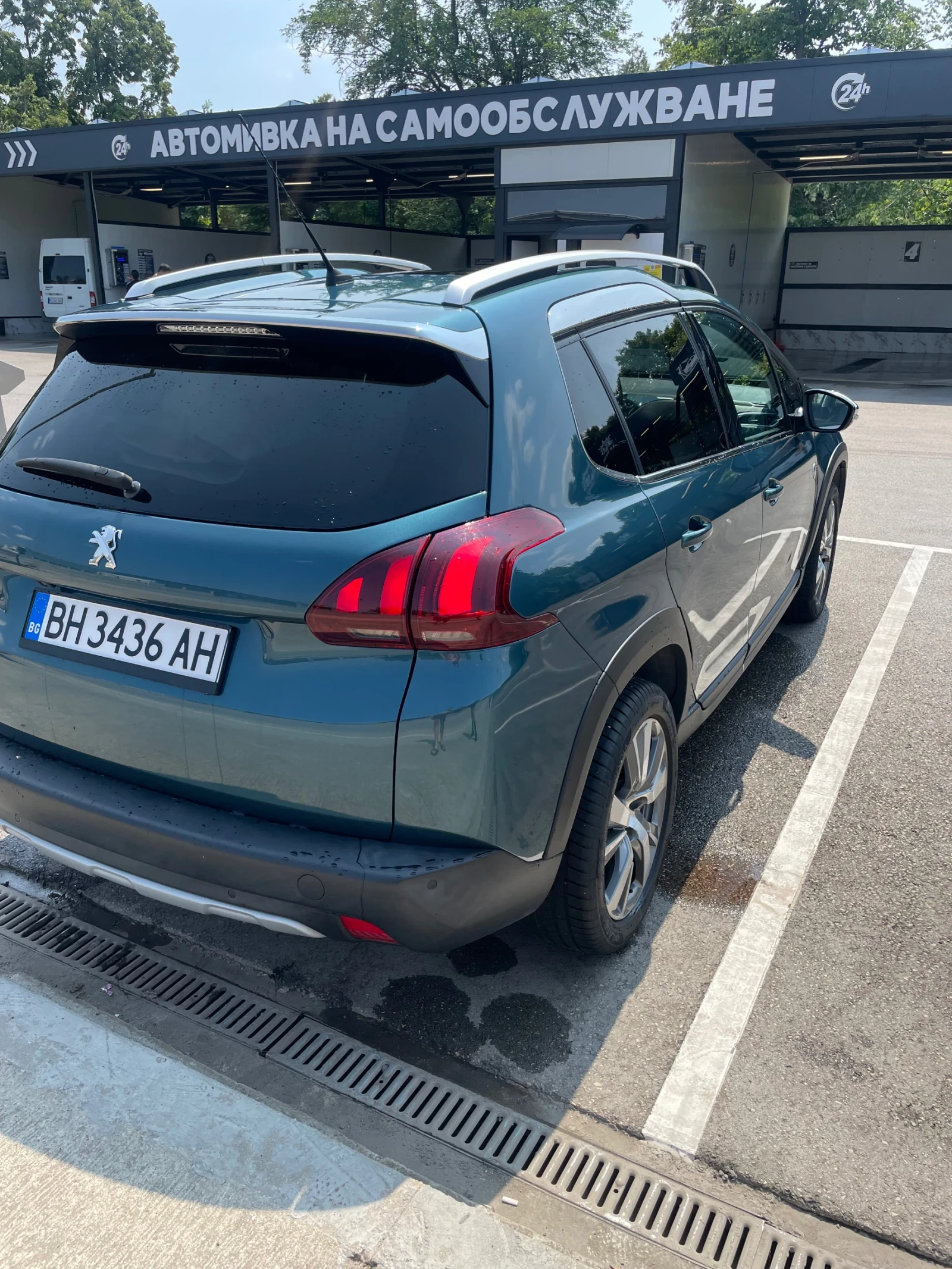 Peugeot 2008, снимка 4 - Автомобили и джипове - 55784953