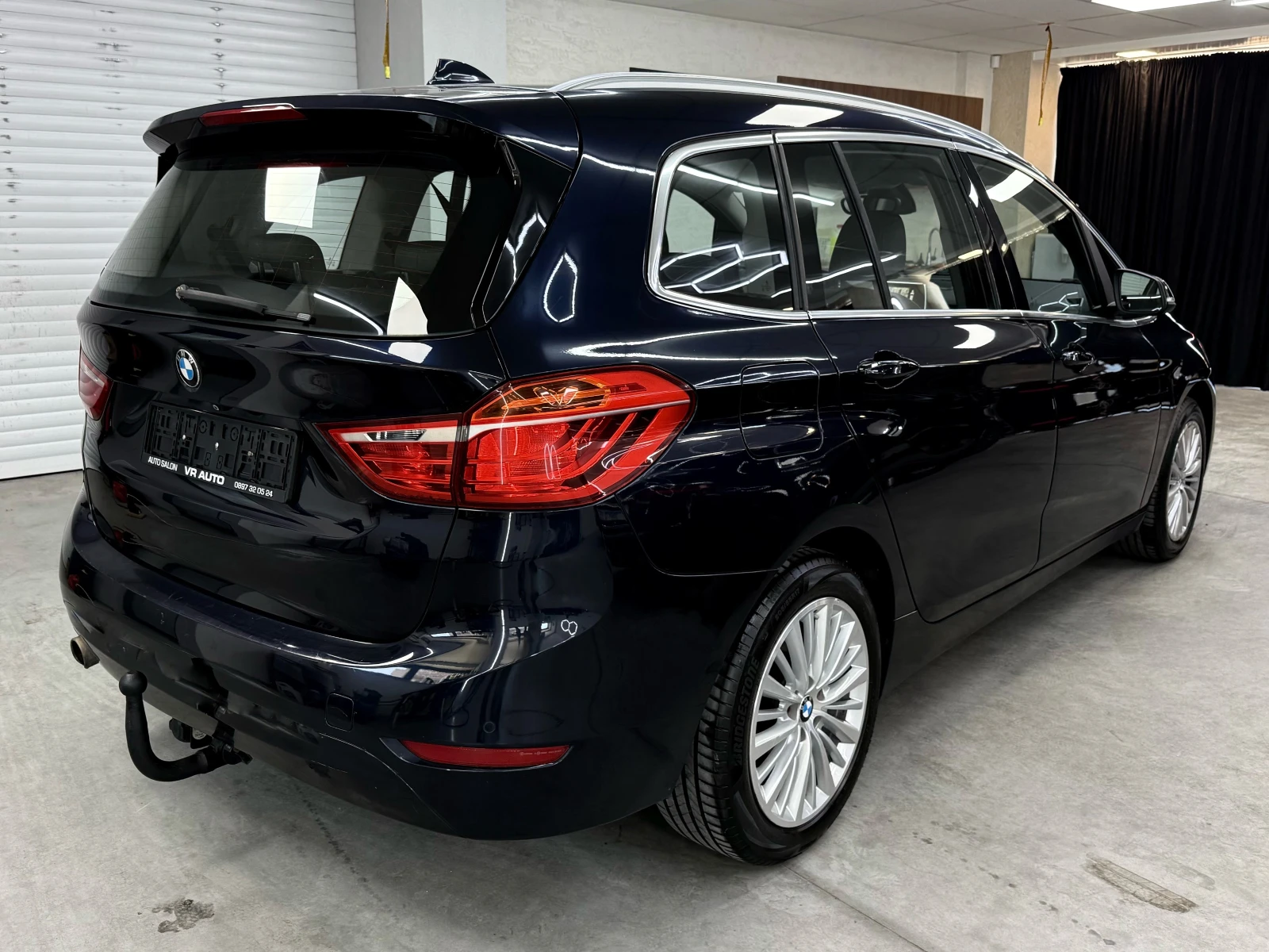 BMW 2 Gran Tourer 2.0d 150к.с. 7 МЕСТА DISTRONIC CAMERA NAVI , снимка 4 - Автомобили и джипове - 55787204
