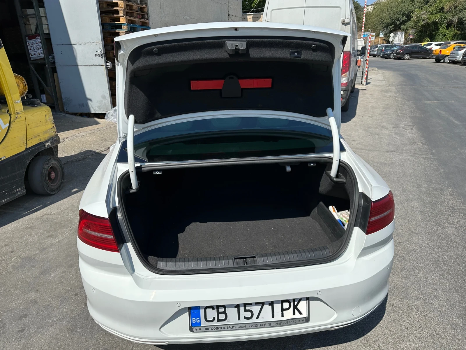 VW Passat 2.0Tdi 150 коня, снимка 5 - Автомобили и джипове - 55829395
