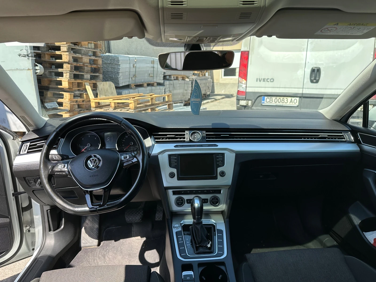 VW Passat 2.0Tdi 150 коня, снимка 10 - Автомобили и джипове - 55829395