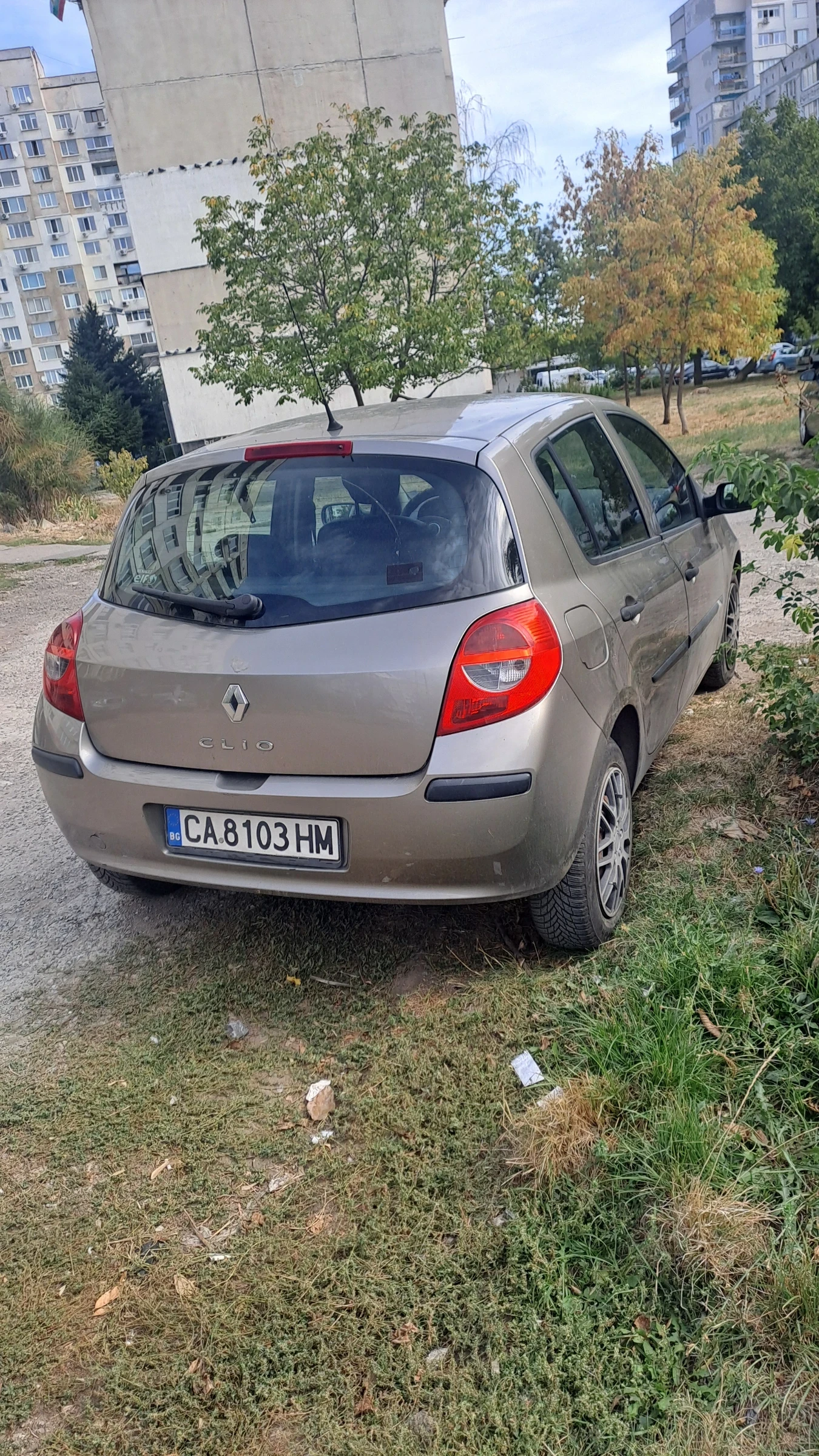 Renault Clio, снимка 3 - Автомобили и джипове - 56288567
