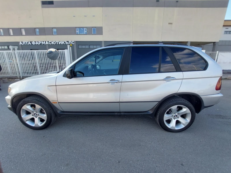 BMW X5, снимка 2 - Автомобили и джипове - 48331507