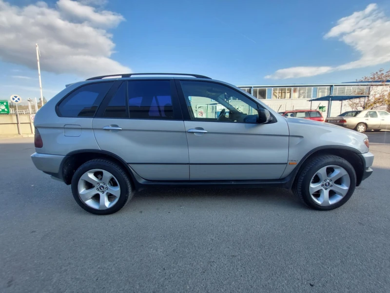 BMW X5, снимка 4 - Автомобили и джипове - 48331507