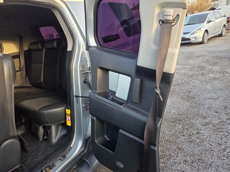 Toyota Fj cruiser 4.0 i, снимка 7 - Автомобили и джипове - 52727669